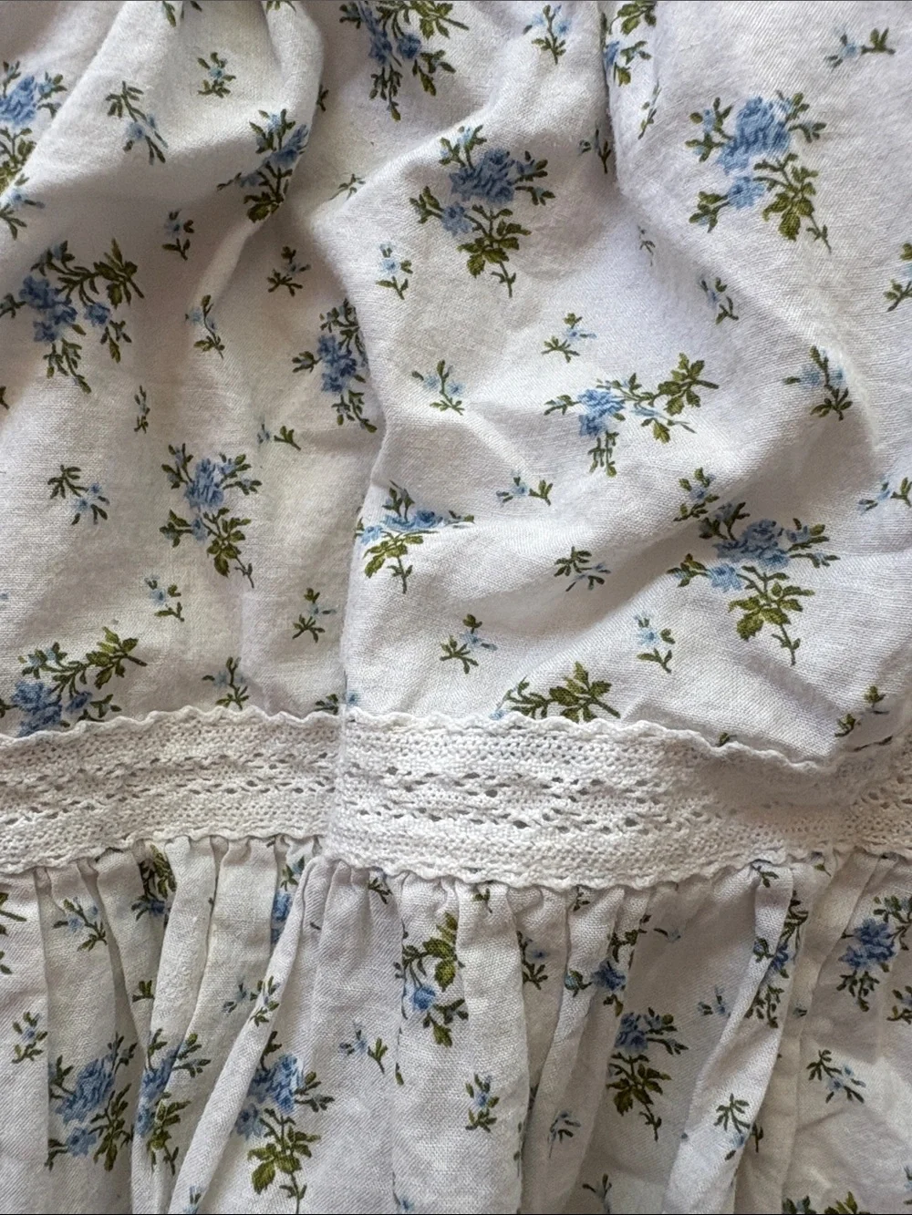 Polo by Ralph Lauren White Floral Skirt Lace Trim